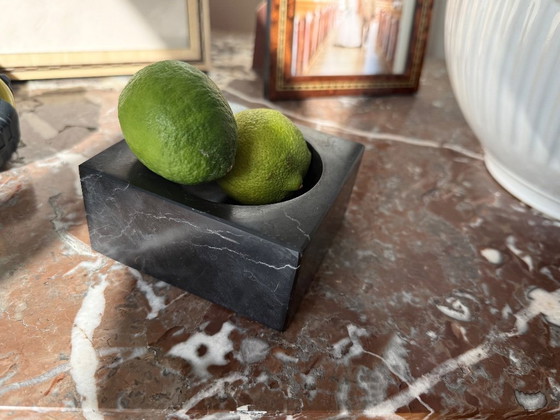 Image 1 of Vassoio in marmo nero