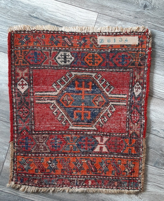 Handgeknüpfter Stammes-Mini-Teppich – Teppiche & Läufer, Wool (photo 3 of 9)
