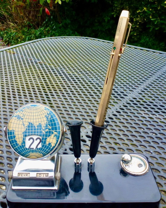 Image 1 of Vintage perpetual calendar with pen holders.