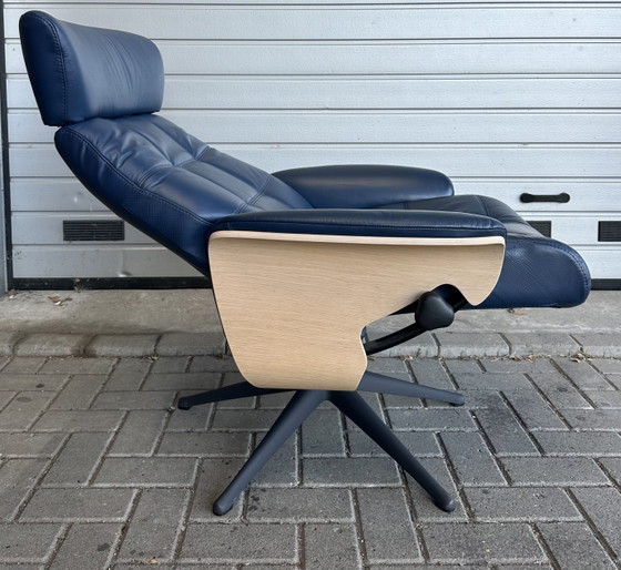 Flexlux Sense con otomana – Sillones, Wood, Leather (photo 10 of 11)