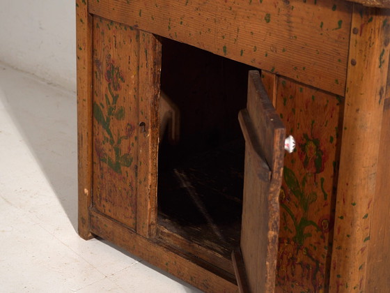 Antique kitchen cabinet with floral details (c.1920) #7 – Storage cabinet, Rustic (photo 39 of 40)