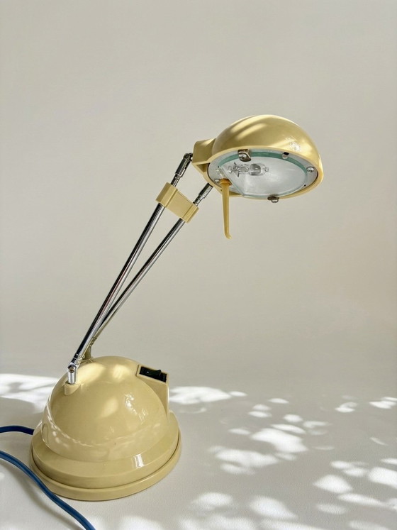 Image 1 of Beautiful vintage telescopic desk lamp in butter yellow / retro beige