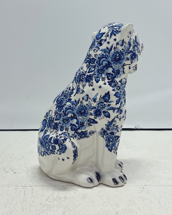 Image 1 of Sculpture de tigre en céramique - Bleu de Delft