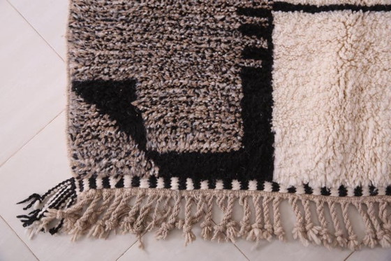Image 1 of Tappeto in lana naturale, realizzato su misura, dimensioni 150/250 cm