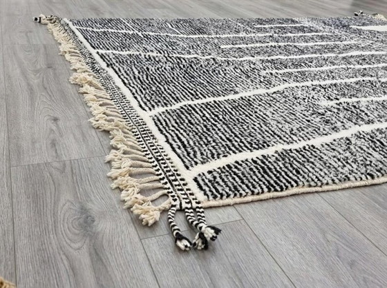 Image 1 of Tapis Beni Ouarain en laine authentique 250cmx200cm