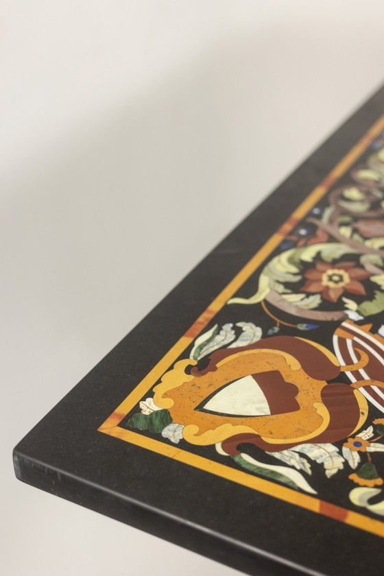 Image 1 of Eettafel van scagliola-hout en smeedijzer. Jaren 50.