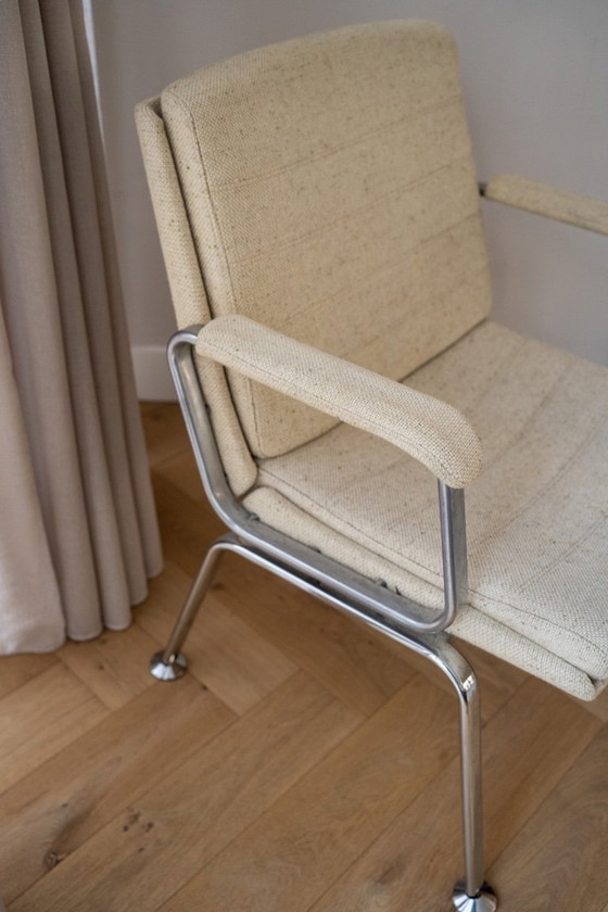 Image 1 of Vintage Artifort fauteuil