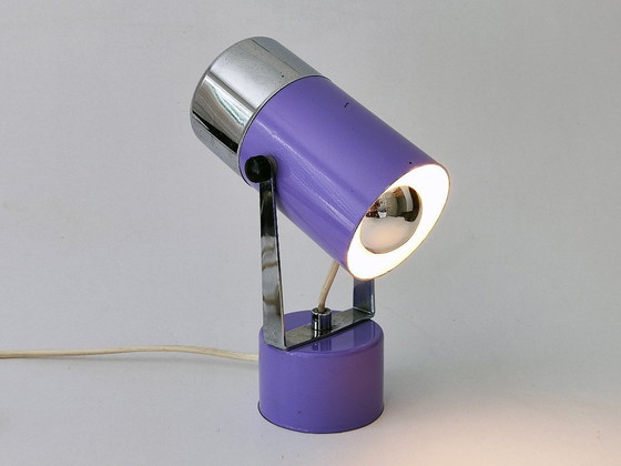 Image 1 of Ensemble de lampe de table lilas futuriste