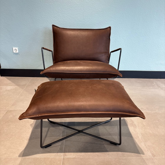 Image 1 of Poltrona Earl XS con poggiapiedi Jess Design