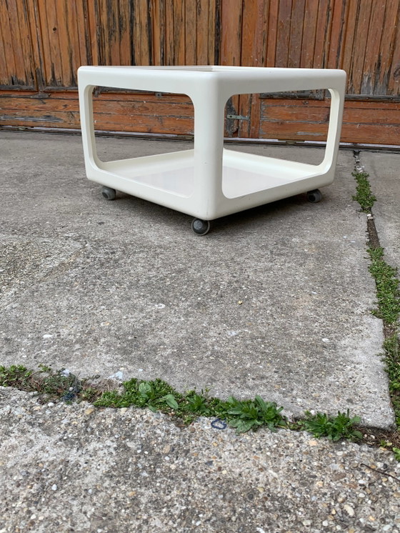 Mid-Century Space Age Coffee Table by Peter Ghyczy – Coffee table books, Plastic, Brass (photo 3 of 6)
