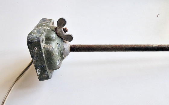 Image 1 of Lampada industriale vintage – militare ungherese – design industriale