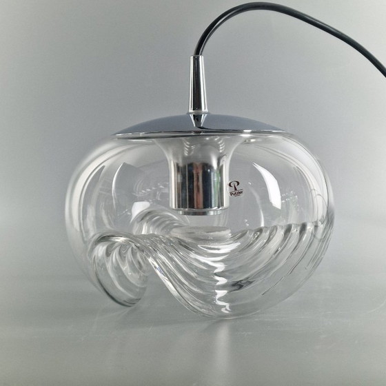 Image 1 of Vintage Space Age hanglamp – Peill & Putzler “Wave” / “Futura” – 1970s Duitsland – Glas en Metaal – Ø 22 cm. Space Age Design
