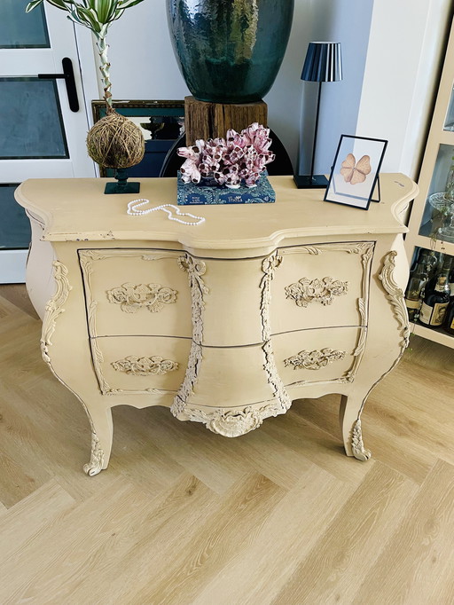 Armoire baroque "Fat Lady" de style Louis XV - vintage eye-catcher