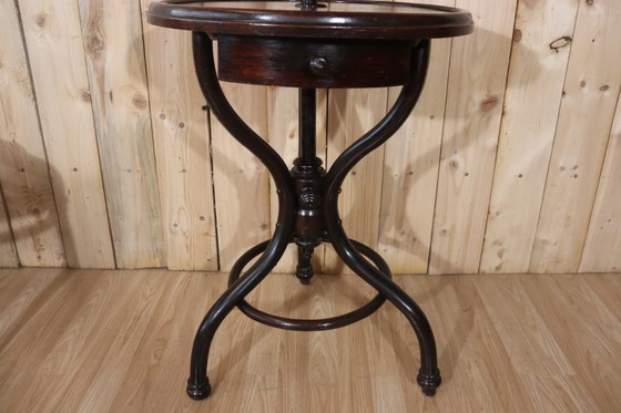 Image 1 of Mueble de baño de madera curvada estilo Thonet