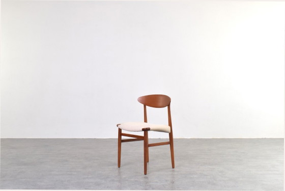 Mid-Century Danish Teak Dining Chairs by Ejner Larsen & Aksel Bender Madsen, 1960s, Set of 4. – Wood, Wool (photo 4 of 12)