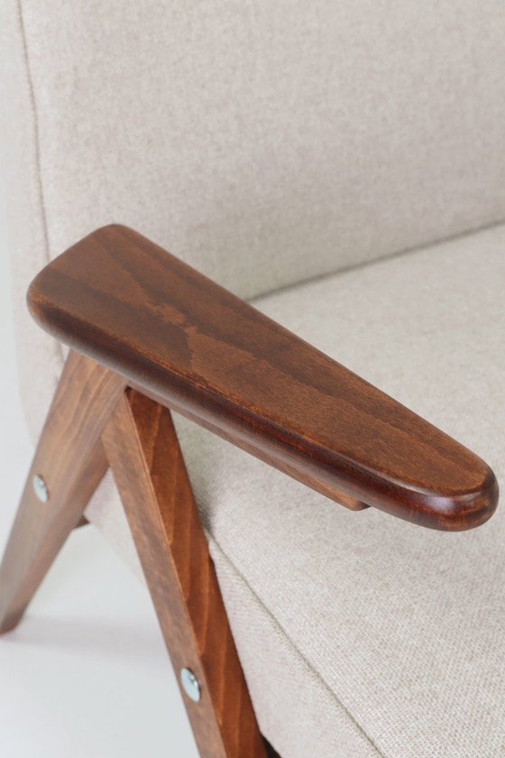 Image 1 of Scandinavische Beige Fauteuil Vlecht Stoffering Walnoot Kleur Houten Lounge Stoel Vintage Stijl