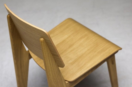 Image 1 of Chaise longue Vitra Jean Prouvé, totalmente de madera de roble natural: artesanía atemporal en roble macizo.