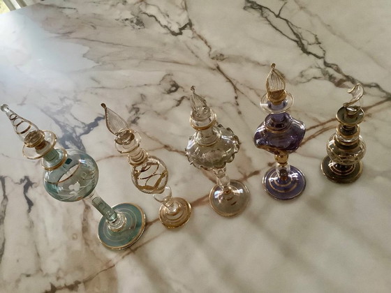 Image 1 of Flacons de parfum vintage, lot de 5.