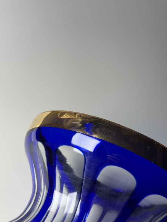 Image 1 of A pair of crystal vases 