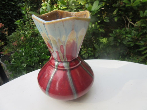 Art-Deco-Achteckvase aus Keramik, hergestellt in Belgien (zugeschrieben) – vazen, Ceramic