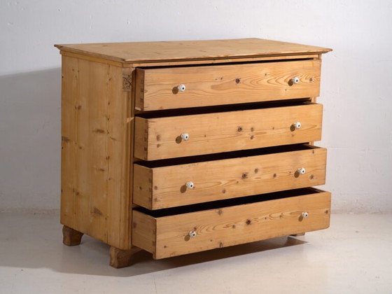 Antique solid pine chest of drawers – Carved rustic European dresser – circa 1900 (photo 8 of 40)