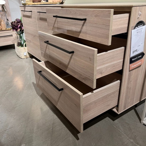 Ricco Narrow 2 Door 3 La Fresh Oak