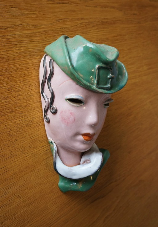 Masque en céramique signé Art Déco par Domien Ingels 1930s