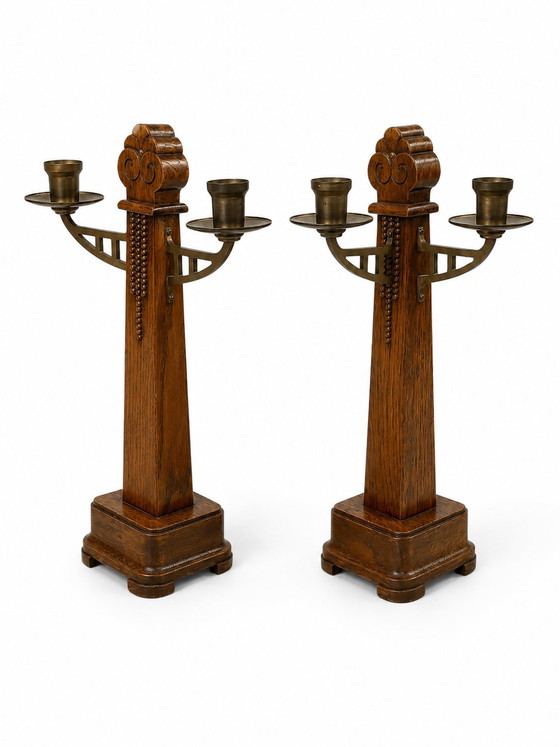 Image 1 of Art Deco Amsterdamse School eikenhouten kandelaars uit 1925 - Zeldzame jubileumset