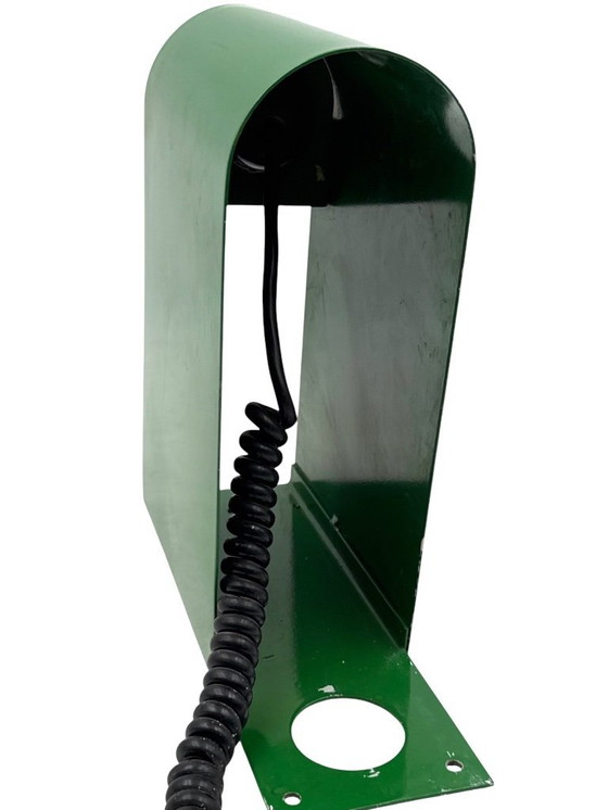 Image 1 of Lámpara de mesa/pared verde estilo era espacial, Italia, década de 1970.