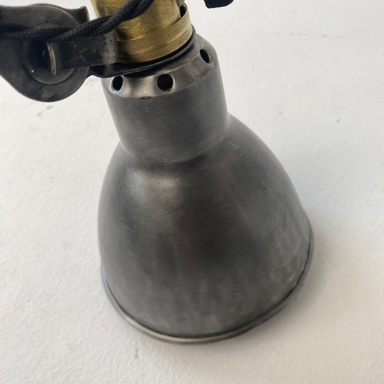 Image 1 of VECCHIA APPLIQUE INDUSTRIALE LAMPE GRAS RAVEL N° 202