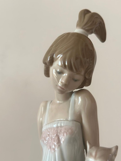 Figurine Lladro "Bedtime" de Francisco Catalá (1987)