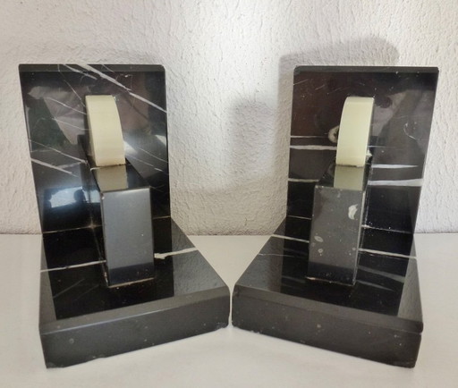 Art Deco boekensteunen.