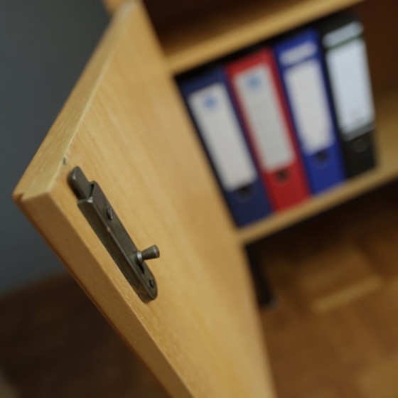 Image 1 of ❤️ Vintage meubelstuk uit de DDR: schrijfkast / secretaire / bureau