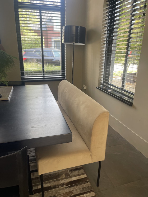 Image 1 of Tavolo nero robusto