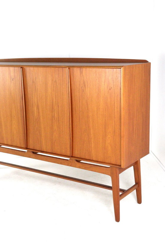 Image 1 of Credenza Svend Aage Madsen per K. Knudsen & Son, design vintage danese