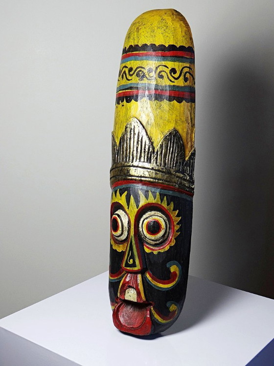 Image 1 of Grand masque Balinais en bois sculpté et peint à la main, Indonésie, années 1970