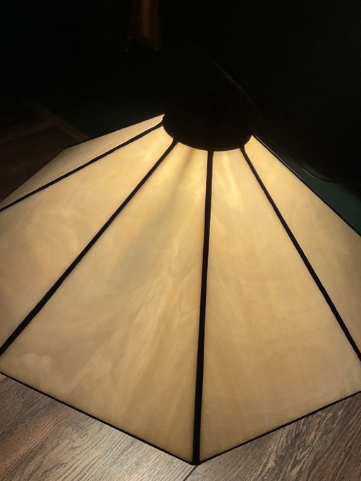 Classic Tiffany style table lamp with an attractive and elegant brass base