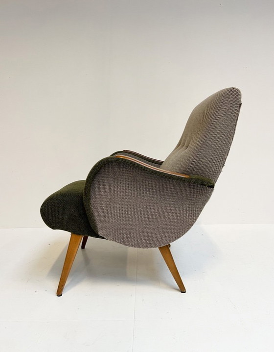 Image 1 of Poltrona di design vintage con braccioli in legno, anni '60