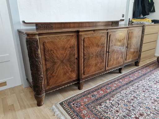 Buffetkast Kaukasisch noten ca.1935