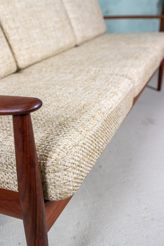 Image 1 of Canapé vintage en teck Grete Jalk France and Son, milieu du siècle