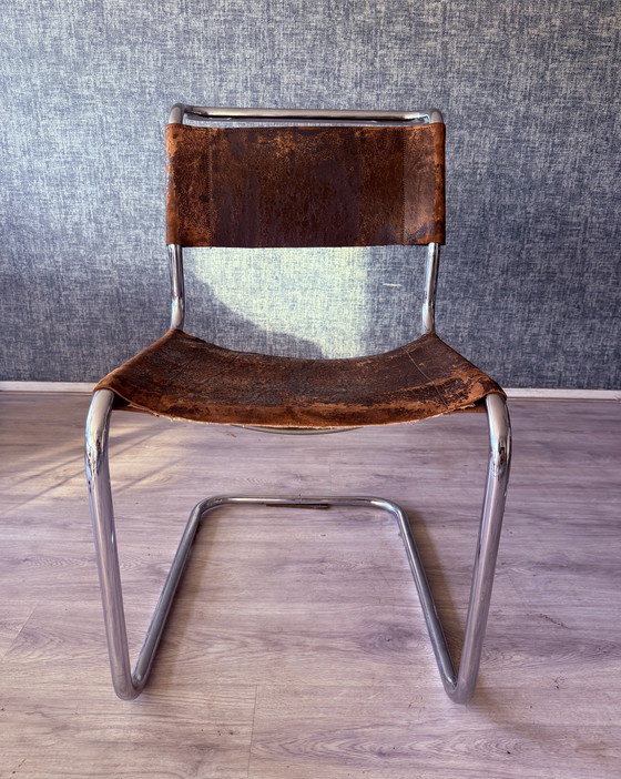 Image 1 of Vintage Thonet S33 van Mart Stam, met een bijzondere patina, circa jaren 60.