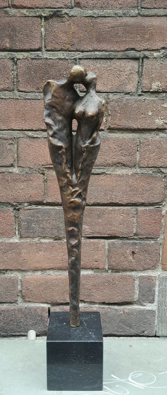 Image 1 of Innamorato, statua in bronzo su piedistallo