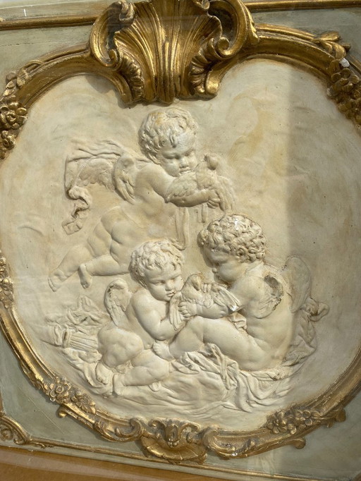 Wandpaneel mit Relief (Neobarock)