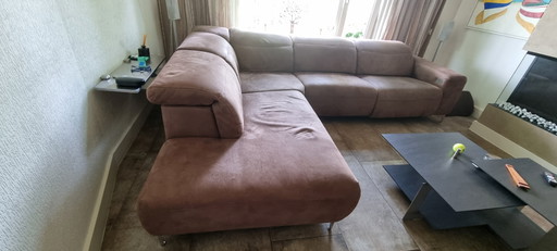 Montel Moved hoekbank met relax functies - choco kleur