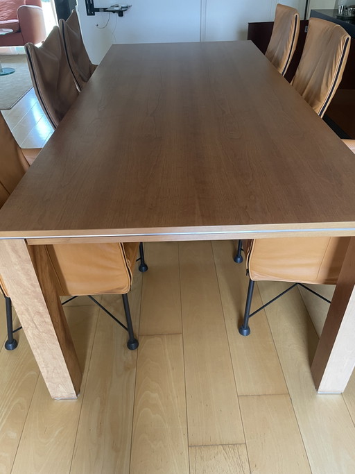 Beautiful Table – Gelderland, eettafels, Metal, Wood