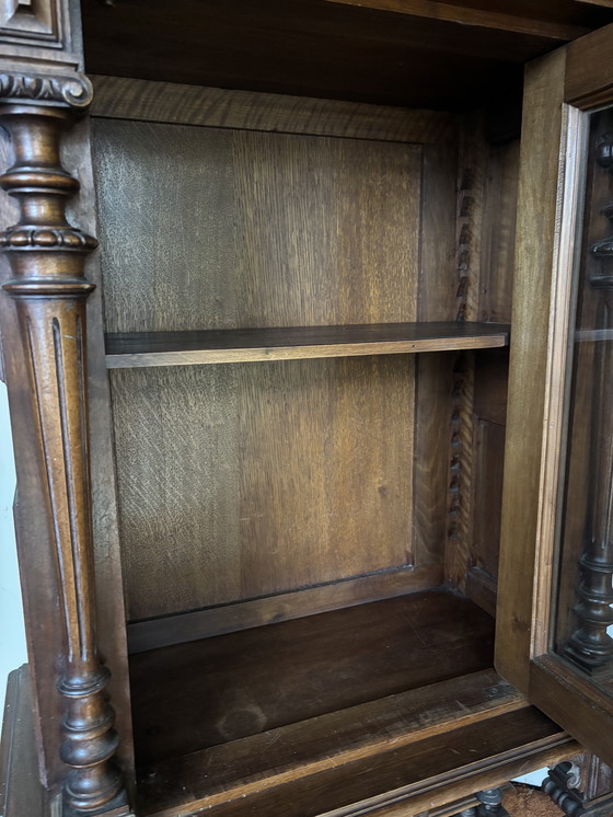 Image 1 of Credenza antica