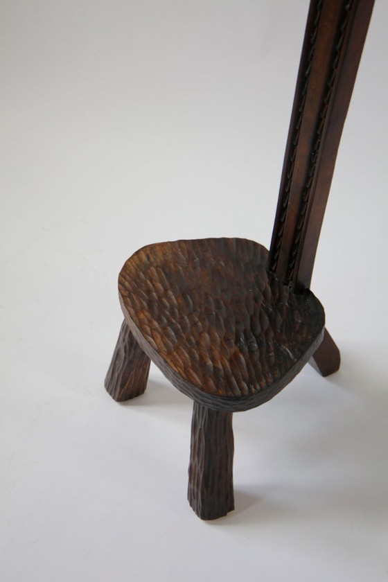 Silla francesa brutalista de roble tallado, Taburetes, Madera, Marrón, Rustic (foto 2 de 8)