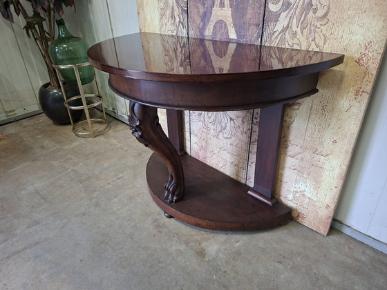 Image 1 of Table d'appoint demi-lune en acajou ancien, console murale, dimensions 90x50cm et 71cm de hauteur.