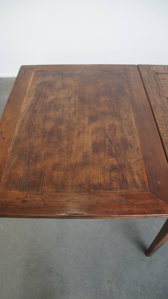 Image 1 of English antique extendable dining table
