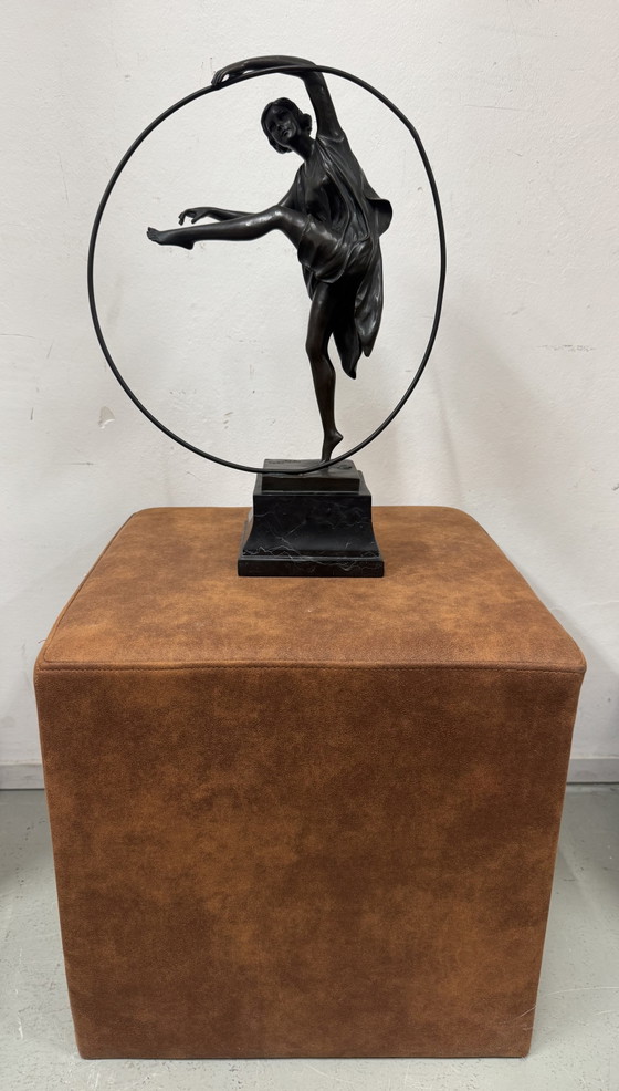 Image 1 of Bronzestatue des Tänzers Godard
